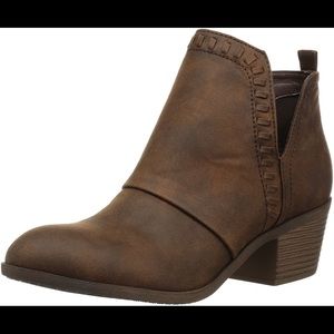 Rock and Candy Lipton Chelsea Ankle Boots